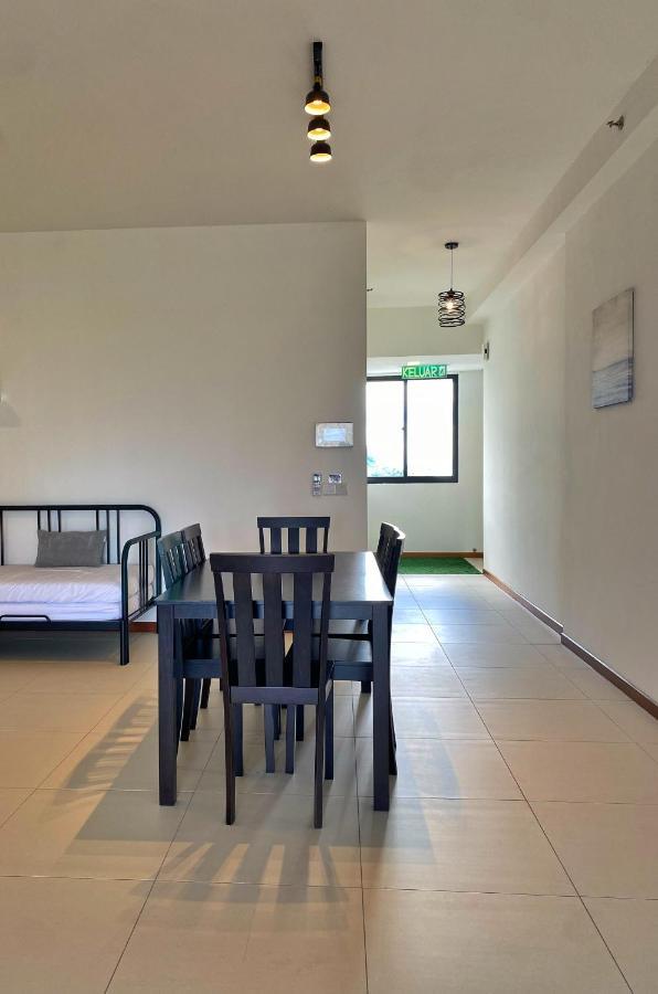 Tanjung Tokong The Landmark Comfort Relax Spacious Sea View By Iz מראה חיצוני תמונה