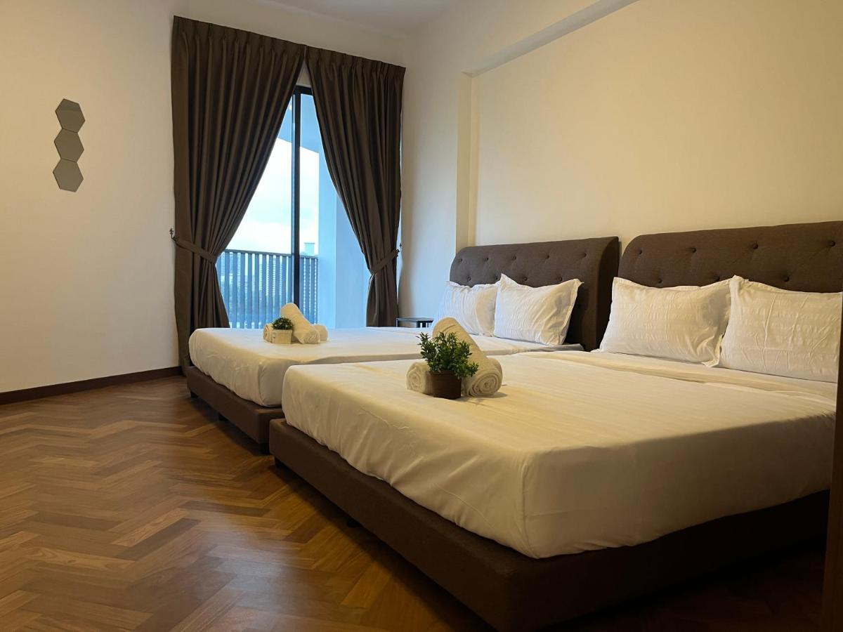 Tanjung Tokong The Landmark Comfort Relax Spacious Sea View By Iz מראה חיצוני תמונה