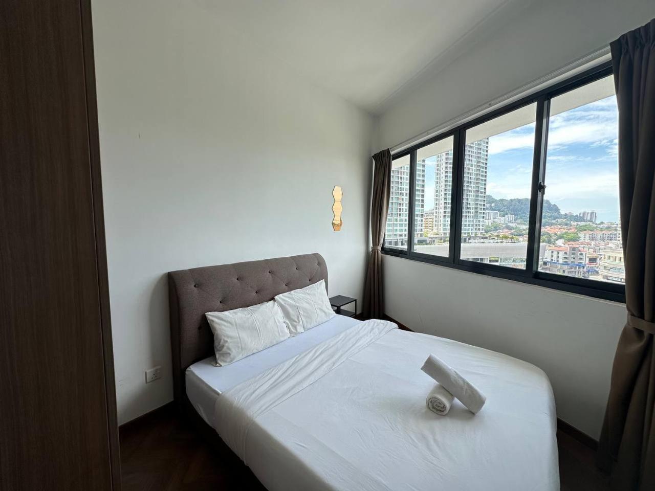 Tanjung Tokong The Landmark Comfort Relax Spacious Sea View By Iz מראה חיצוני תמונה